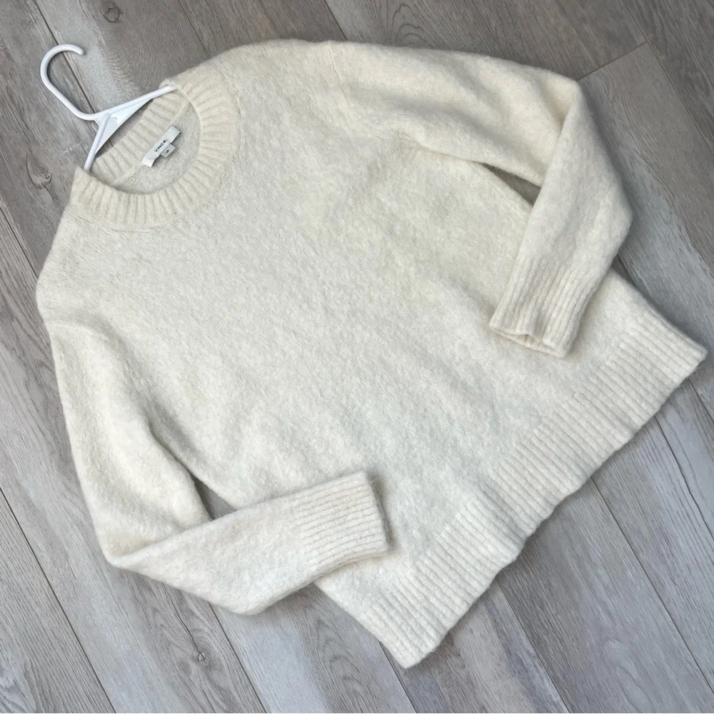 Vince Alpaca Sweater crewneck long sleeve womens Cream small classic minimalist - Picture 1 of 6